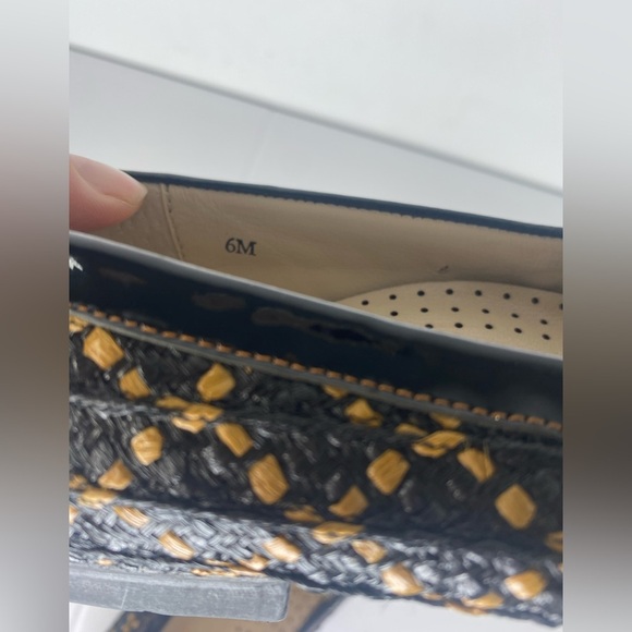 ERIC JAVITS New York Like New Black and Yellow Patterned Loafers - Picture 8 of 8